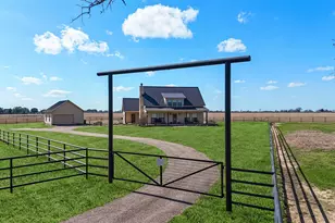 24011 Old Howth Rd, Hempstead, TX 77445 - Photo 2