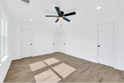 8021 Birmingham Street, Houston, TX 77028 - Photo 12