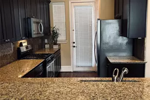 1049 W 22nd St, Houston, TX 77008 - Photo 20