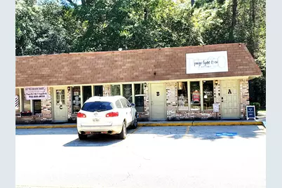 1714 Roman Forest Boulevard, New Caney, TX 77357 - Photo 4