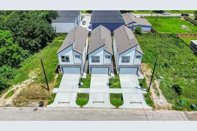 848 Lucky Street, Houston, TX 77088 - Photo 4