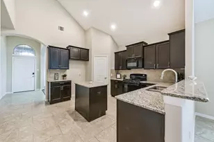 21611 Champagne Dr W, Porter, TX 77365 - Photo 10