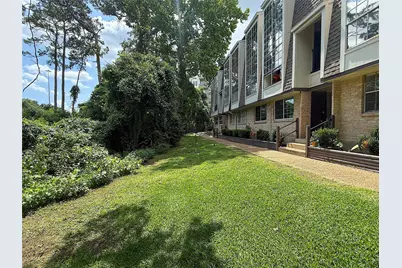 12633 Memorial Drive #236, Houston, TX 77024 - Photo 20