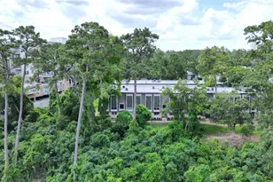 12633 Memorial Dr, Houston, TX 77024 - Photo 24