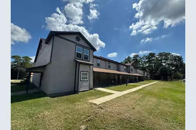 5802 Twisted Pine Court #D, Houston, TX 77039 - Photo 2