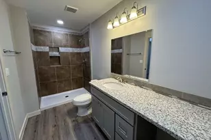 5802 Twisted Pine Ct, Houston, TX 77039 - Photo 12