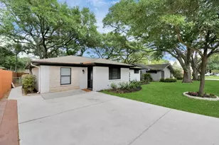 1906 Airline Dr, Katy, TX 77493 - Photo 2