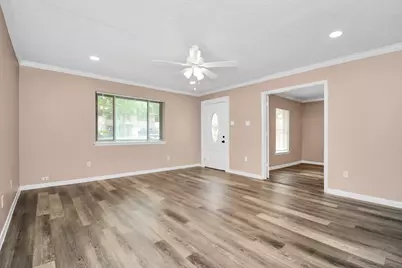 1906 Airline Drive, Katy, TX 77493 - Photo 4