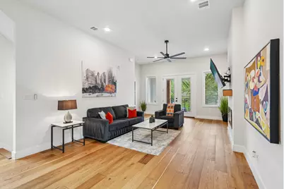 920 Muncie Avenue, Dallas, TX 75212 - Photo 4