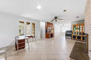 1502 20th Ave N, Texas City, TX 77590 - Photo 12