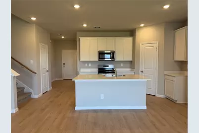 1013 Legrand Street, Brenham, TX 77833 - Photo 2