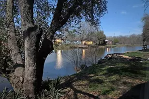 585 River Oaks Dr, Trinity, TX 75862 - Photo 2