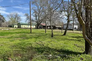 585 River Oaks Dr, Trinity, TX 75862 - Photo 24