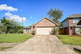 3626 Stratford Town Ln, Sugar Land, TX 77498 - Photo 1