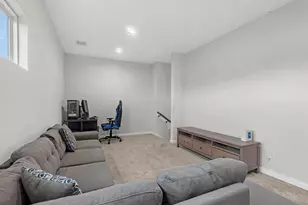8407 James Franklin St, Houston, TX 77088 - Photo 10