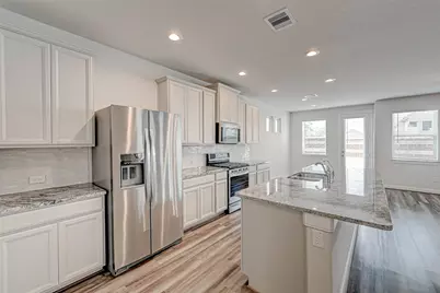 9905 Brickhouse Drive, Houston, TX 77080 - Photo 6