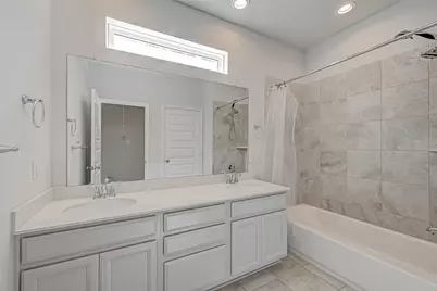 9905 Brickhouse Drive, Houston, TX 77080 - Photo 22