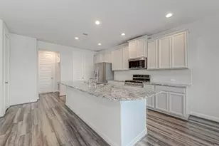 9905 Brickhouse Dr, Houston, TX 77080 - Photo 8