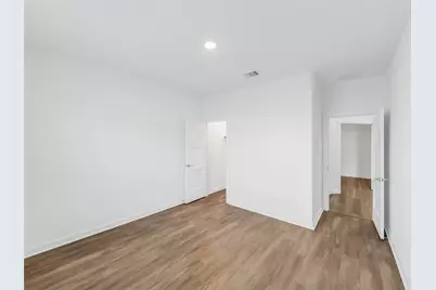 387 Westlake Terrace Drive, Conroe, TX 77304 - Photo 4