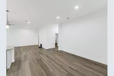 387 Westlake Terrace Drive, Conroe, TX 77304 - Photo 10