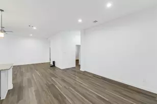 387 Westlake Terrace Dr, Conroe, TX 77304 - Photo 10