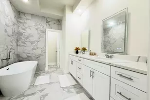 6717 St Augustine St, Houston, TX 77021 - Photo 16