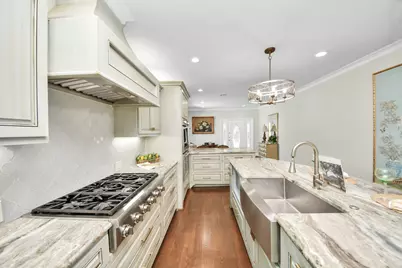 1114 W Cottage Street, Houston, TX 77009 - Photo 8