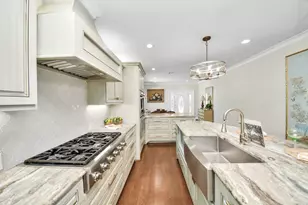 1114 W Cottage St, Houston, TX 77009 - Photo 8