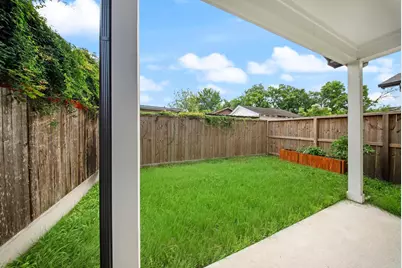 9 Super Street, Houston, TX 77011 - Photo 18