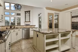 27 Tioga Pl, Tomball, TX 77375 - Photo 16