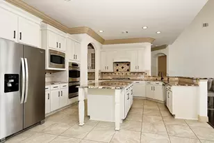 27 Tioga Pl, Tomball, TX 77375 - Photo 14