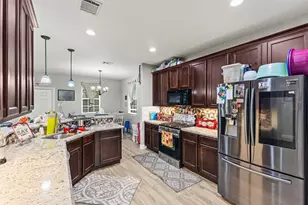 267 Freeman Blvd, West Columbia, TX 77486 - Photo 10