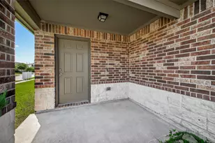 2730 Skyview Silver Dr, Houston, TX 77047 - Photo 6