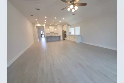 1140 Wandering Brook Street, Magnolia, TX 77354 - Photo 10