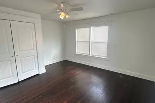 626 W 10th St, Dallas, TX 75208 - Photo 12