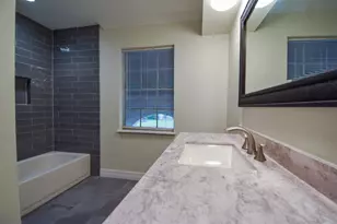 18603 Point Lookout Dr, Houston, TX 77058 - Photo 30