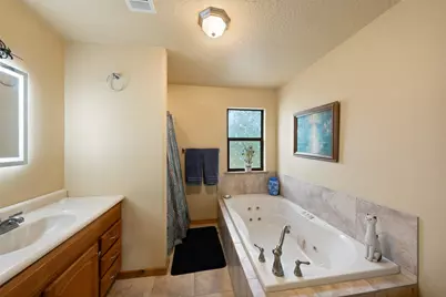 8 Sunny Hill Drive, Huntsville, TX 77340 - Photo 16