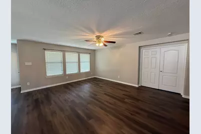 15419 Liberty Falls Court, Houston, TX 77049 - Photo 4