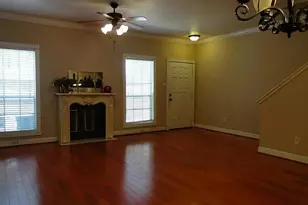 17465 Red Oak Dr, Houston, TX 77090 - Photo 6