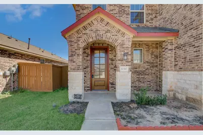 10317 Russell Pines Drive, Rosharon, TX 77583 - Photo 2