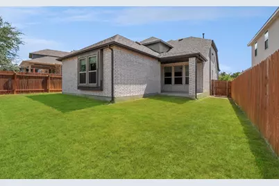 8215 Prairie Rye Drive, Lago Vista, TX 78645 - Photo 24