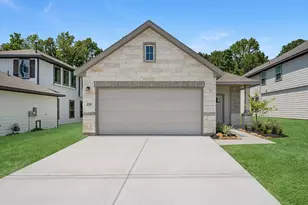 12239 Danza Dr, Willis, TX 77318 - Photo 2
