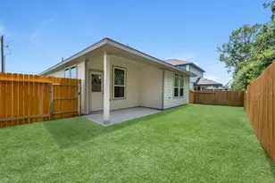 12239 Danza Dr, Willis, TX 77318 - Photo 24