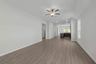 12239 Danza Dr, Willis, TX 77318 - Photo 4
