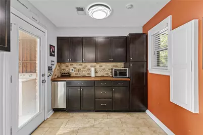 600 Nottingham Lane, Dickinson, TX 77539 - Photo 16