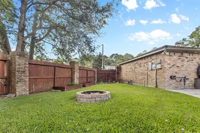 600 Nottingham Lane, Dickinson, TX 77539 - Photo 36