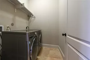 307 Snover St, Houston, TX 77007 - Photo 32