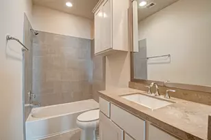 4031 Bellefontaine St St, Houston, TX 77025 - Photo 16