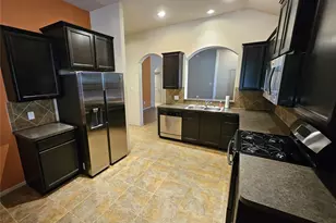 9505 E Woodmark, Conroe, TX 77304 - Photo 8