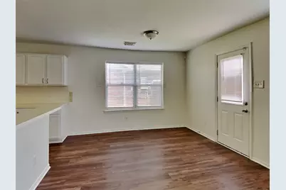 2114 English Green Way, Fresno, TX 77545 - Photo 4